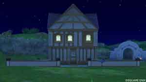 木枠しっくいの家正面、夜