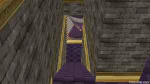 布装飾の家の階段